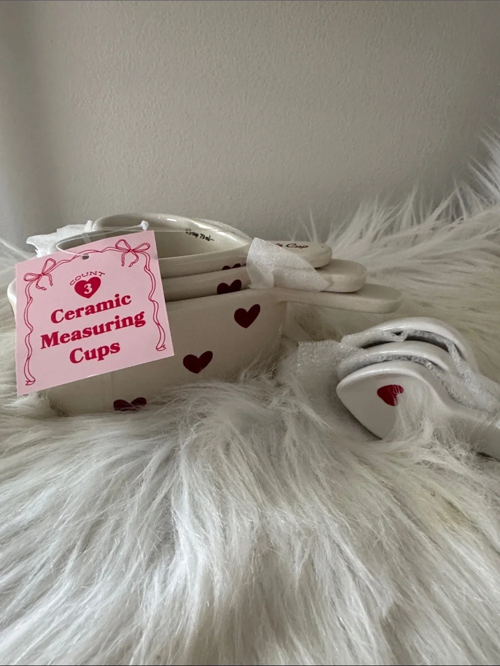 Target Bullseye Valentine’s Day SET OF 2 Hearts Ceramic Measuring Cups & Spoons